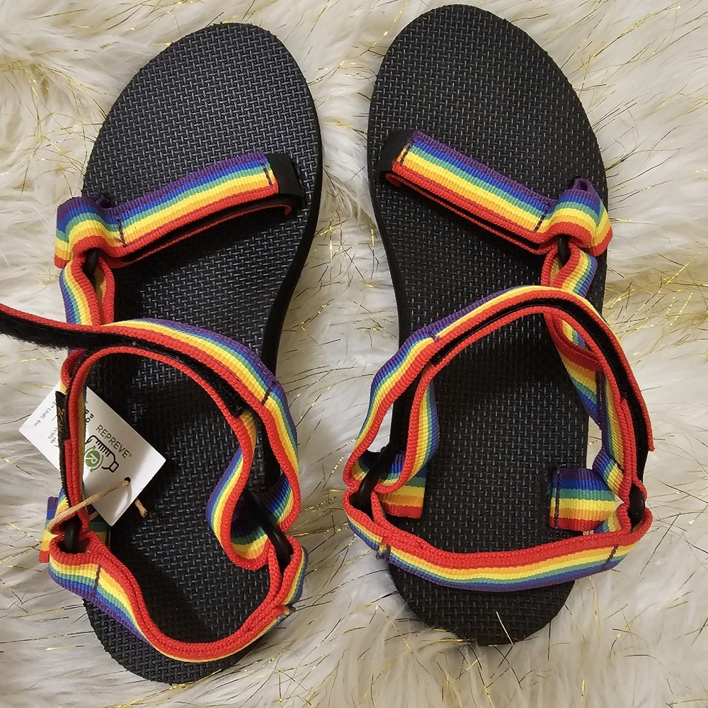 Teva Original Universal Pride Sandal Size 8